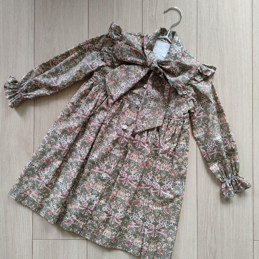 アマイアキッズ 花柄ワンピース 3A 100