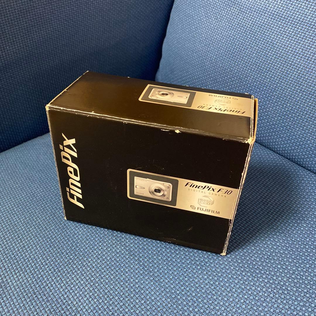 Fujifilm FinePix F30 デジタルカメラ　中古品