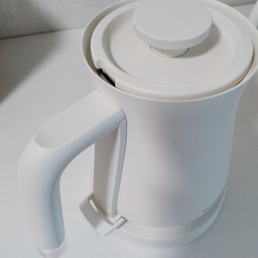 BALMUDA バルミューダ　電気ケトル　ホワイト　815