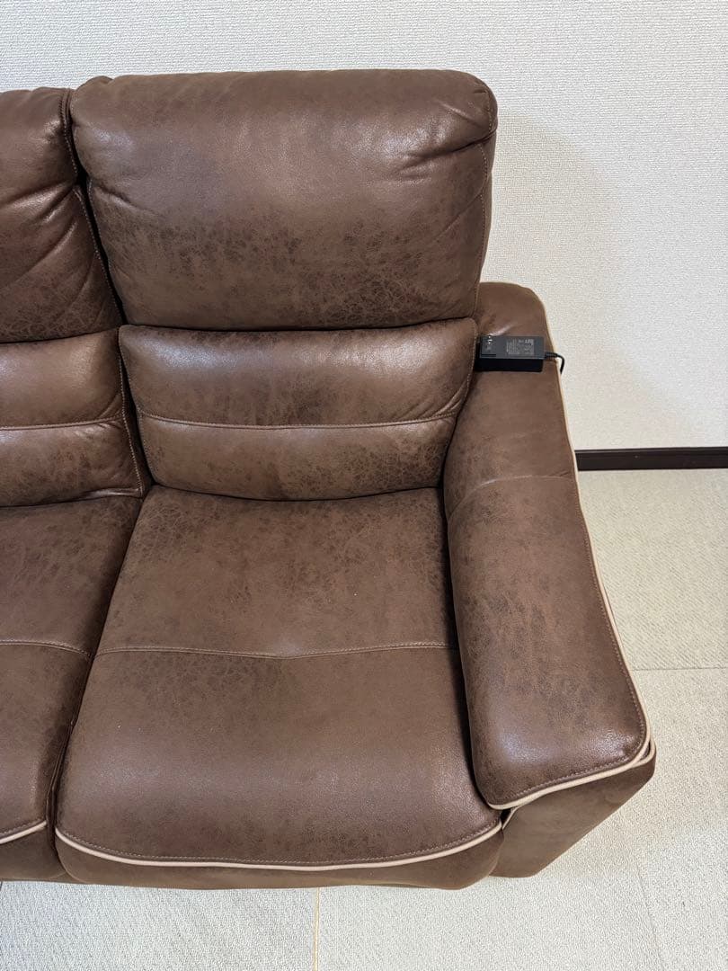(8/1まで掲載)RELAX FORMブラウン 3人掛けソファ電動リクライニング