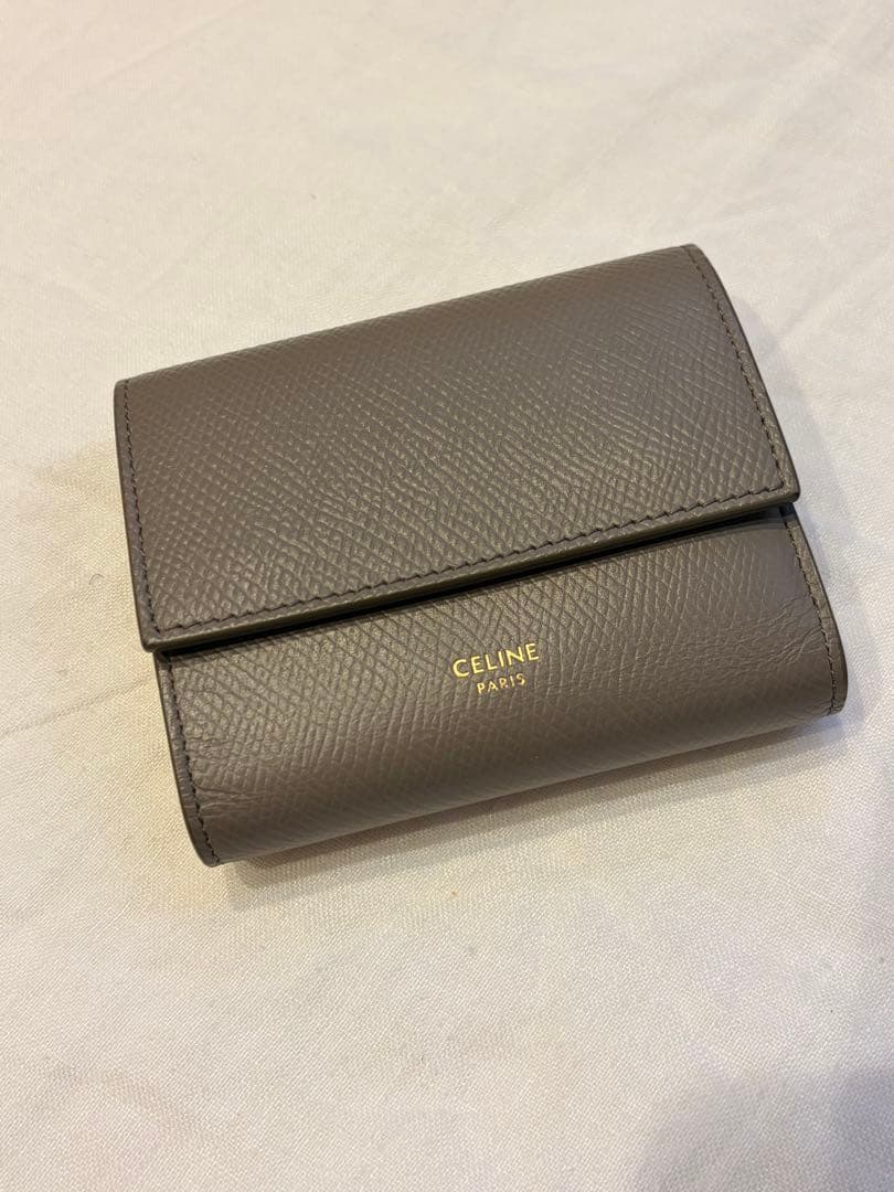 セリーヌ 三つ折財布 ペブル CELINE Pebble ベージュ