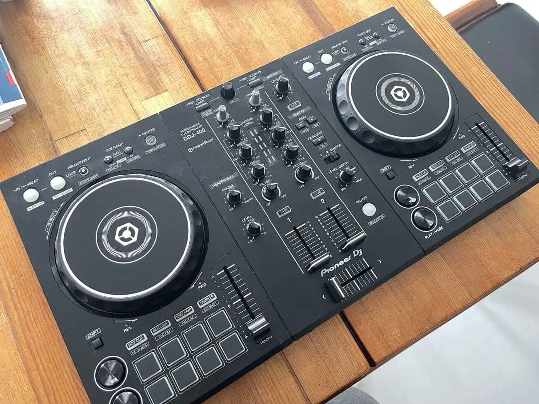 DDJ-400 コントローラー