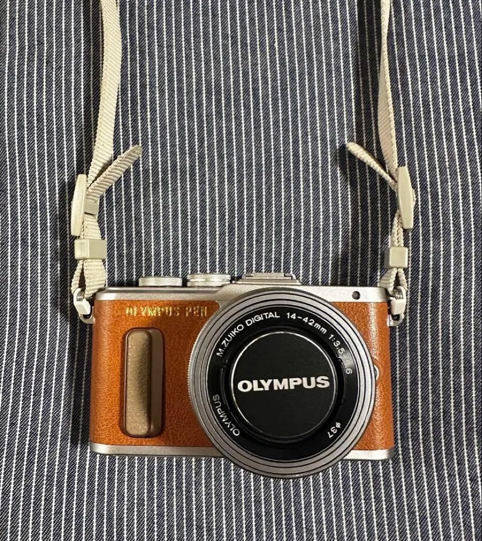 オリンパス　Olympus PEN E-PL8 美品　レンズ2種付き