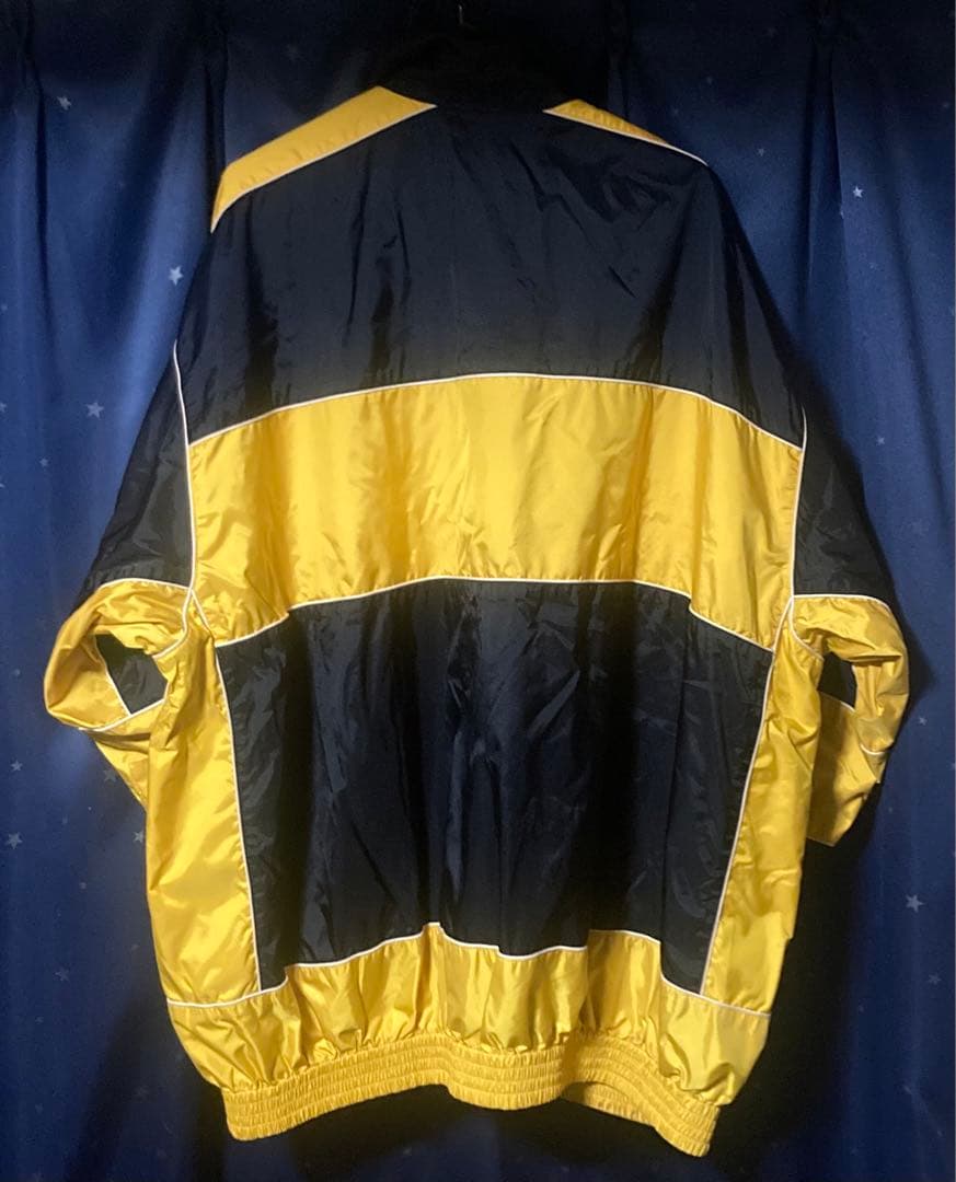 米津玄師着用 BALENCIAGA トラックジャケット KICKBACK