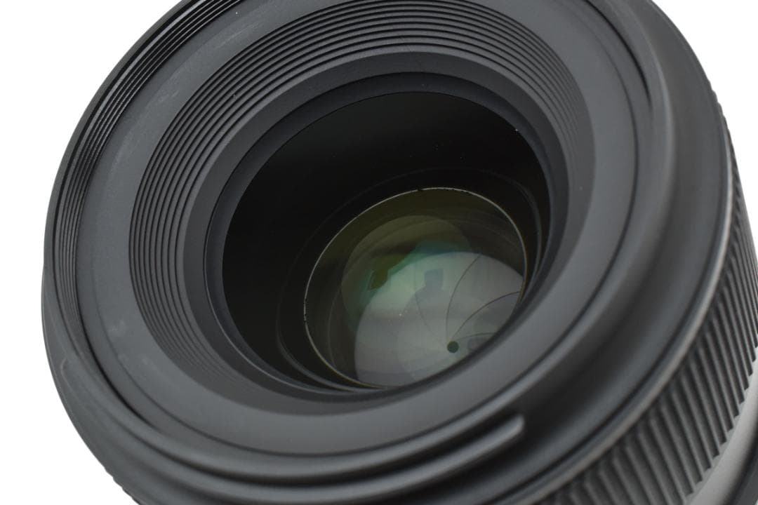 TAMRON 45mm F1.8 DI VC USD F013 ニコンFマウント