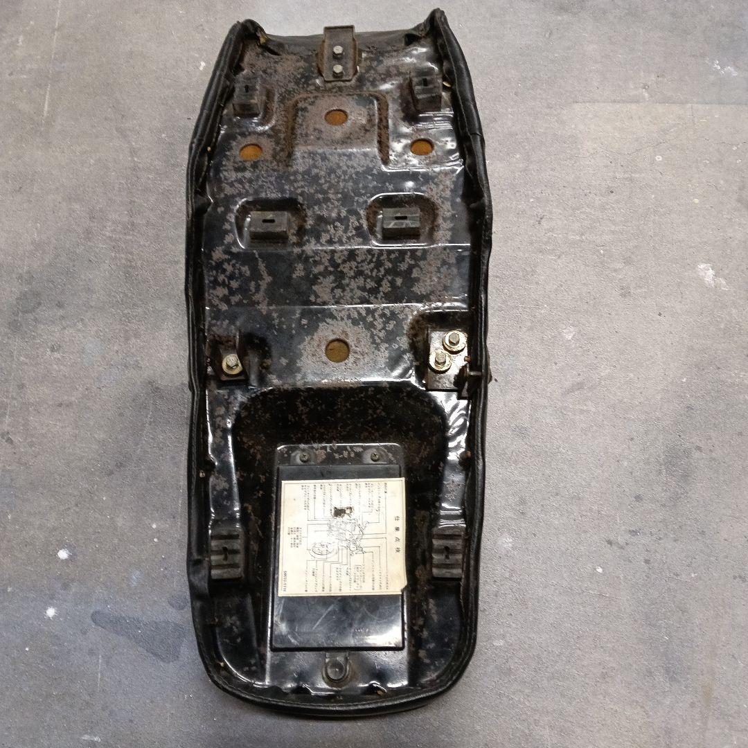 カワサキZ250LTDシート