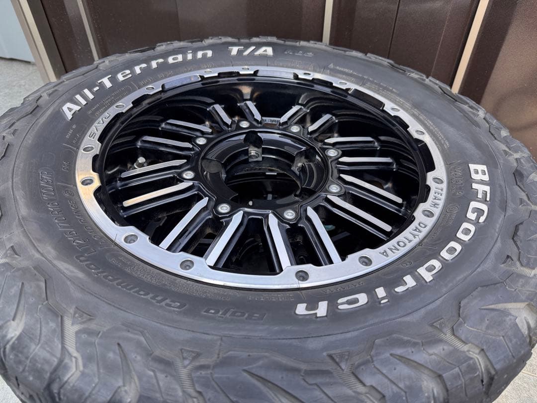 ジムニーシエラ用 BFGoodrich AT & RAYS 16インチ