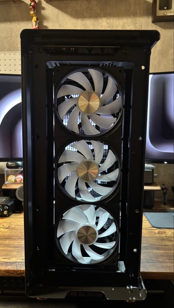 PCケース(自作PC用) Fractal Design North Black TG Dark