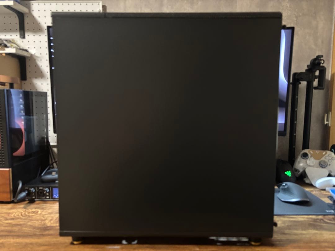 PCケース(自作PC用) Fractal Design North Black TG Dark