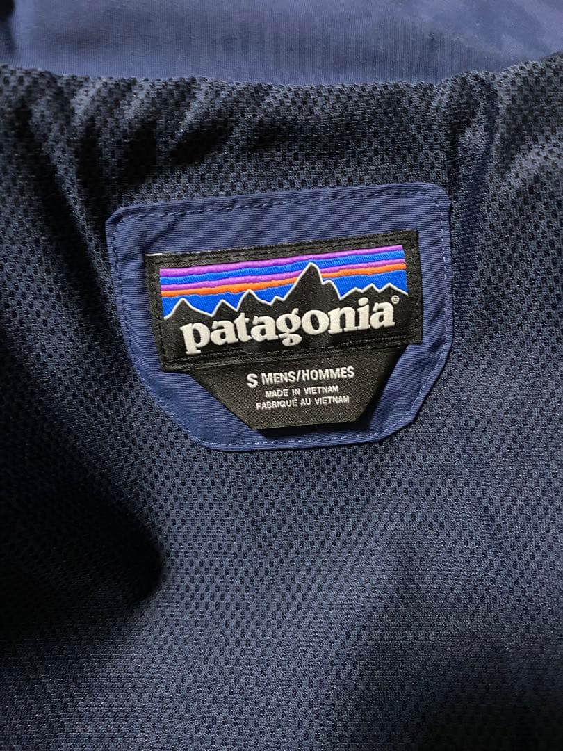 patagonia ナイロンジャケット S ネイビー