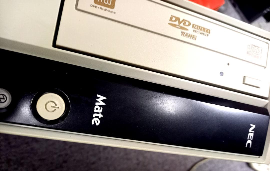 ＮＥＣ　中古デスクトップＰＣ　電源コード付