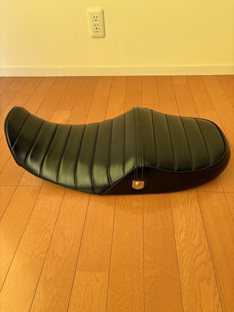 z900rs MYOGA シート　タックロール