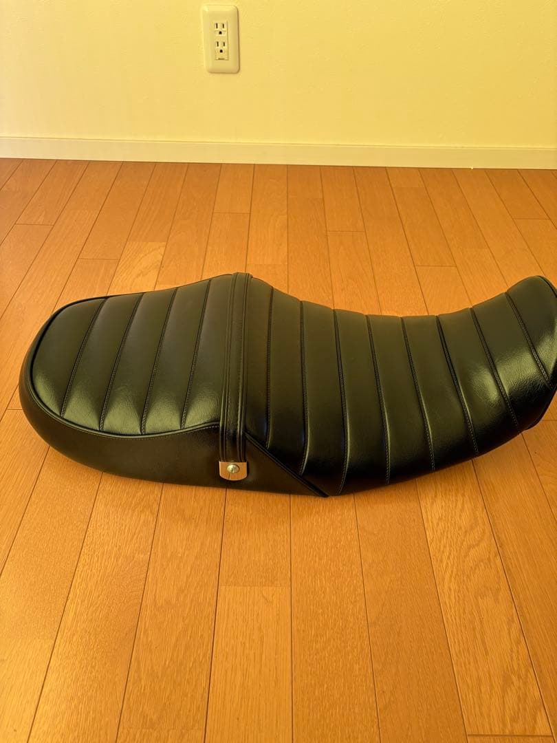 z900rs MYOGA シート　タックロール