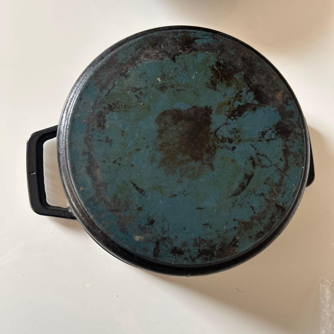 LA COCOTTE ◆ストウブ鍋　STAUB 丸型鋳鉄鍋 18cmブラック