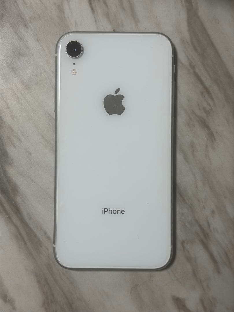 Apple iPhone XR ホワイト 64GB 本体【値下げ】
