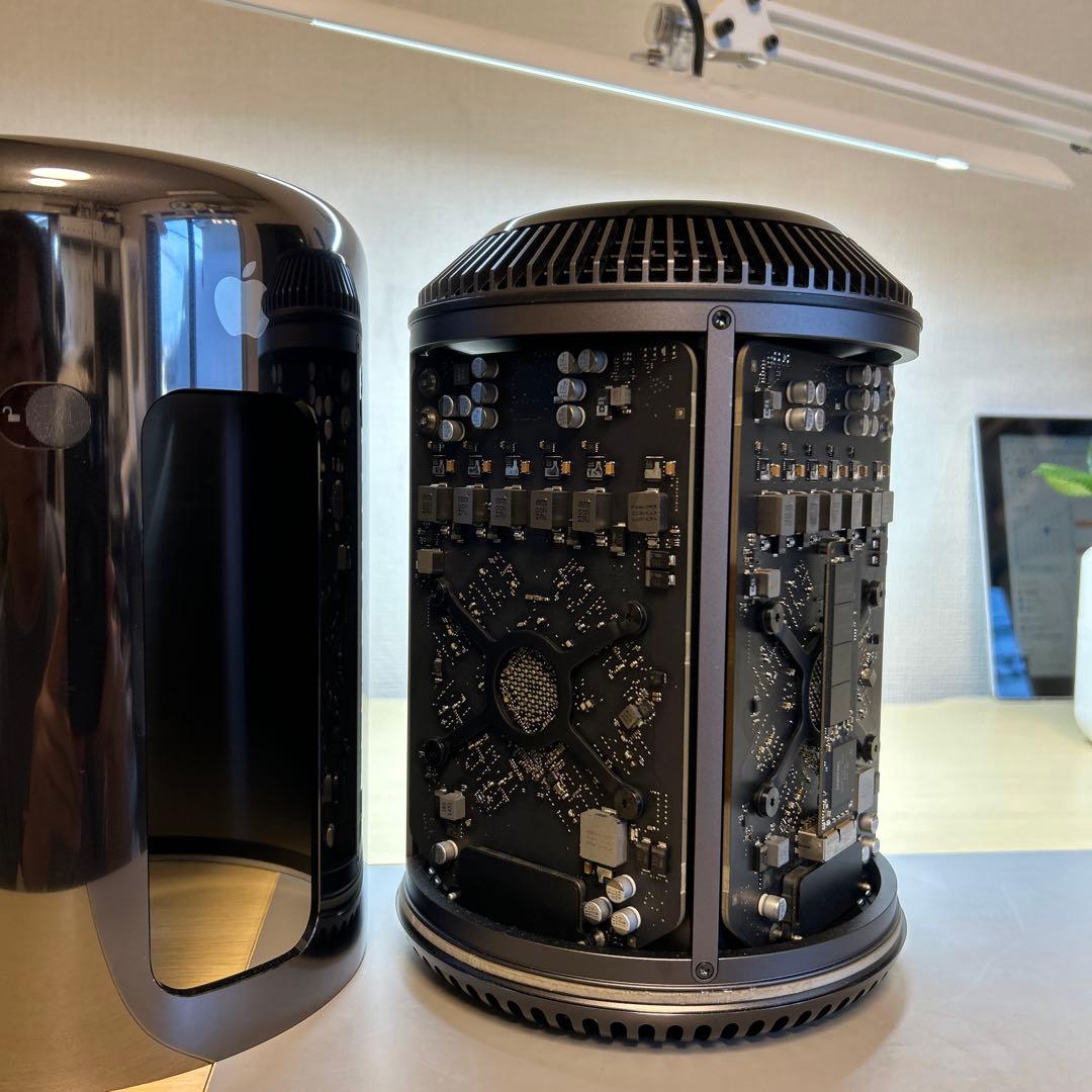 Apple MacPro2013 24コア 64GB/500GB D500