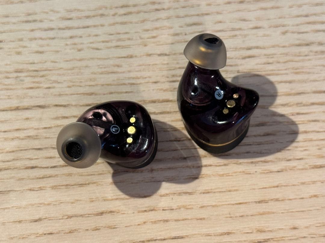 AVIOT TE-Z1PNK　ピヤホン６