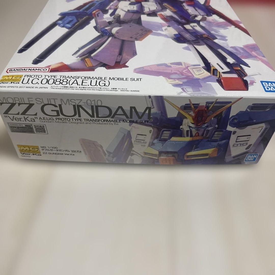 ZZガンダム Ver.Ka 1/100 新品