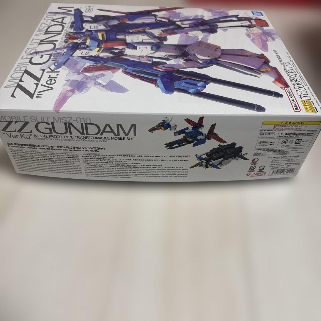 ZZガンダム Ver.Ka 1/100 新品