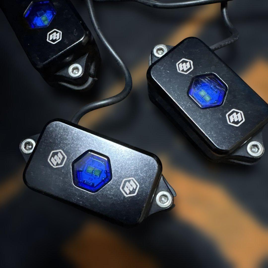 BajaDesigns 正規品 LED ロックライト ブルー　4個セット