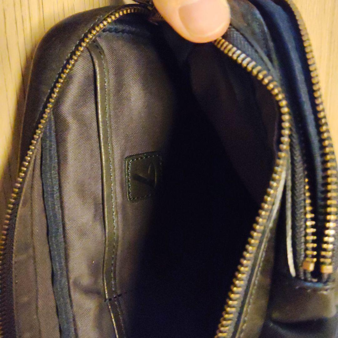 土屋鞄 ツチヤカバン ビークル トリジップ ボディーバッグ ダークインディゴ