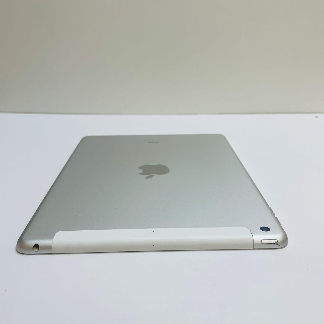 iPad 第6世代 128GB Wi-Fi + Cellular 83%