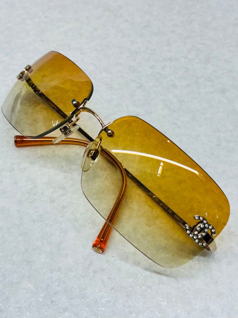 希少美品CHANEL シャネル ココマーク リムレス サングラス ラインストーン