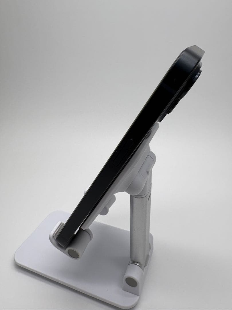 美品☆即発送☆iPhone14 128GB SIMフリー　バッテリー残84%