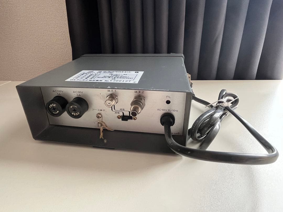 DXアンテナ UHF-VHF/FM共聴用電源装置　PS-302RC
