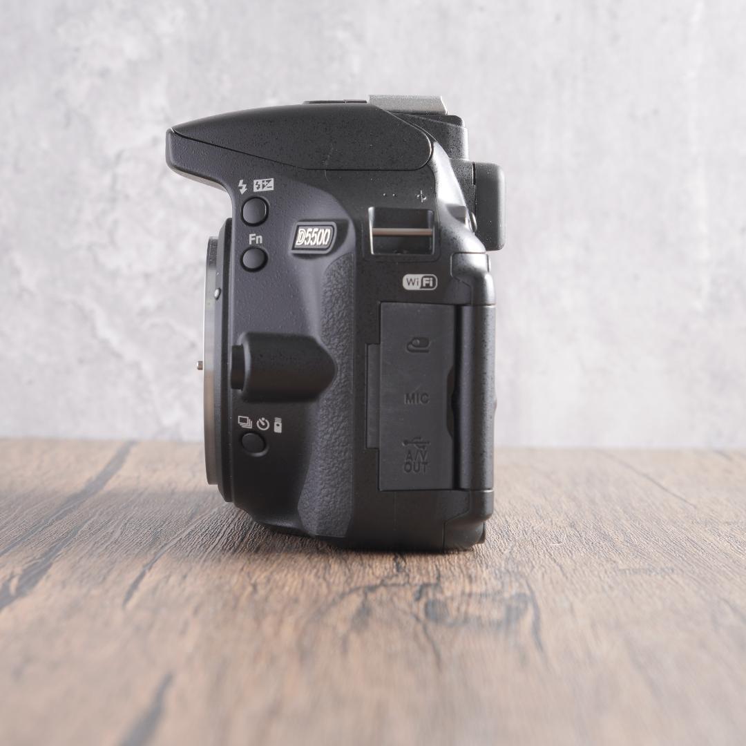 ✨ショット数5191回で美品✨Wi-Fi転送✨Nikon D5500　453-1