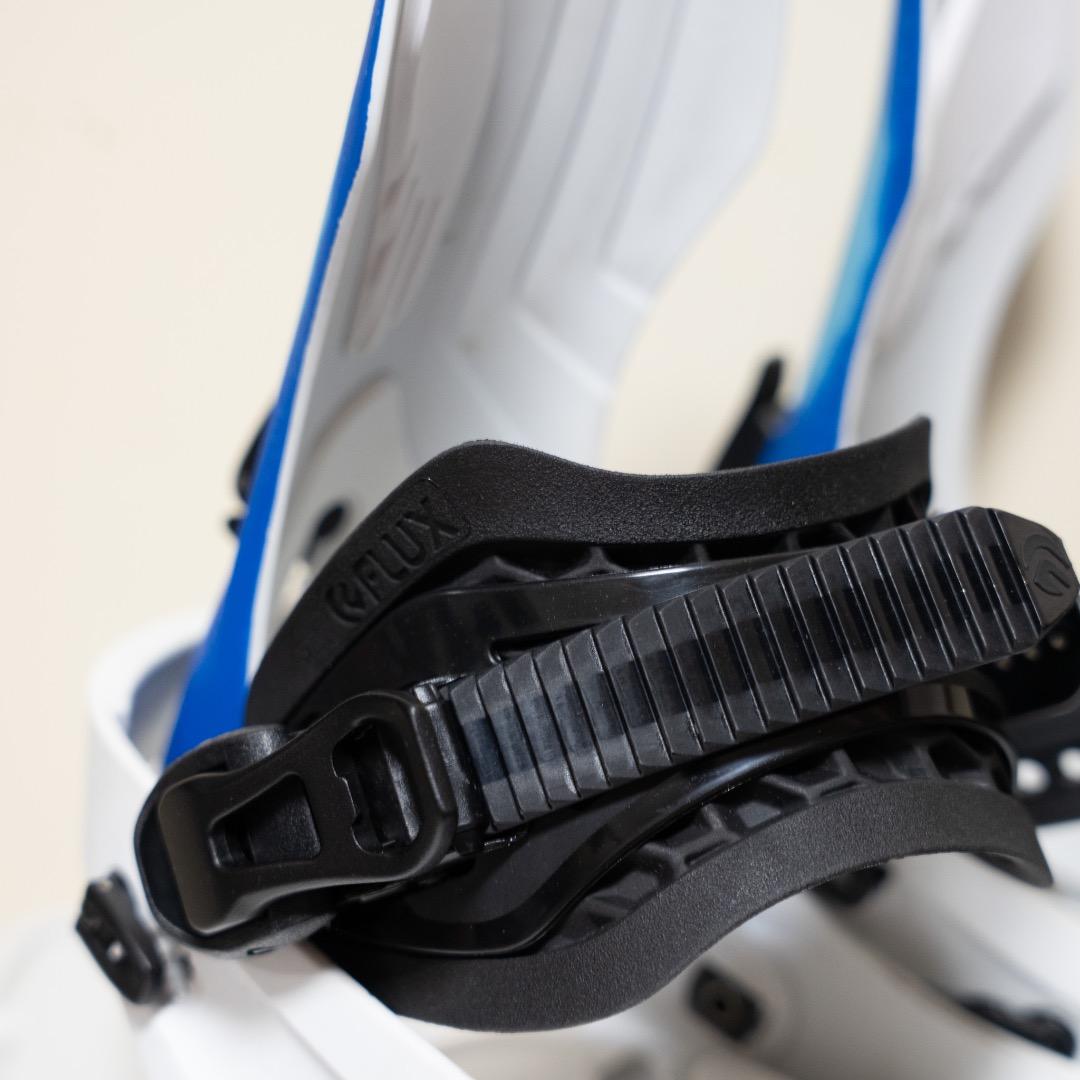 FLUX XF Mサイズ 限定モデル レア！３Dディスク付き カービング向け