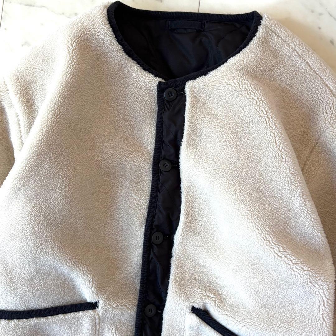 美品　タイオン　ミリタリー リバーシブルクルーネックダウンジャケット　ボア