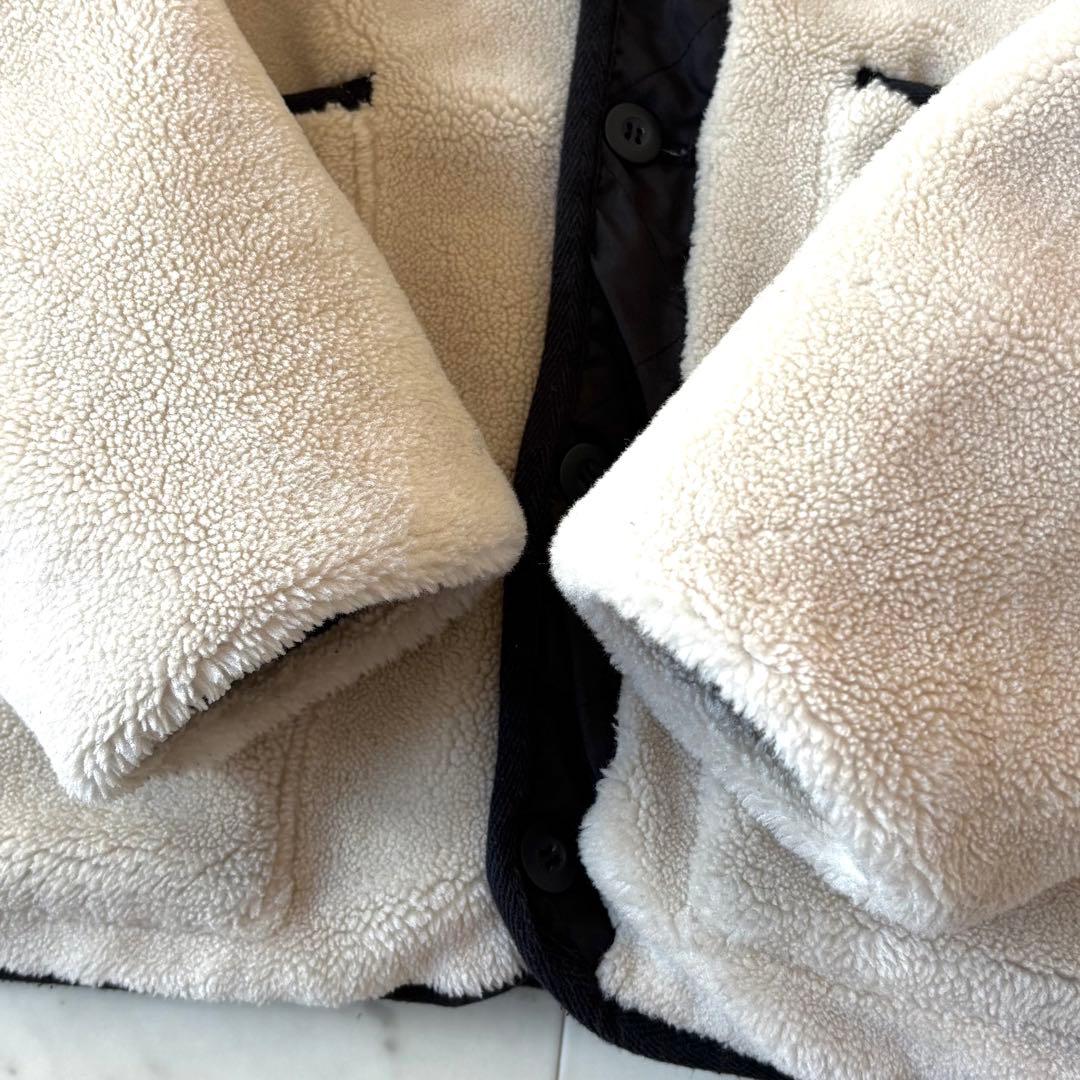 美品　タイオン　ミリタリー リバーシブルクルーネックダウンジャケット　ボア