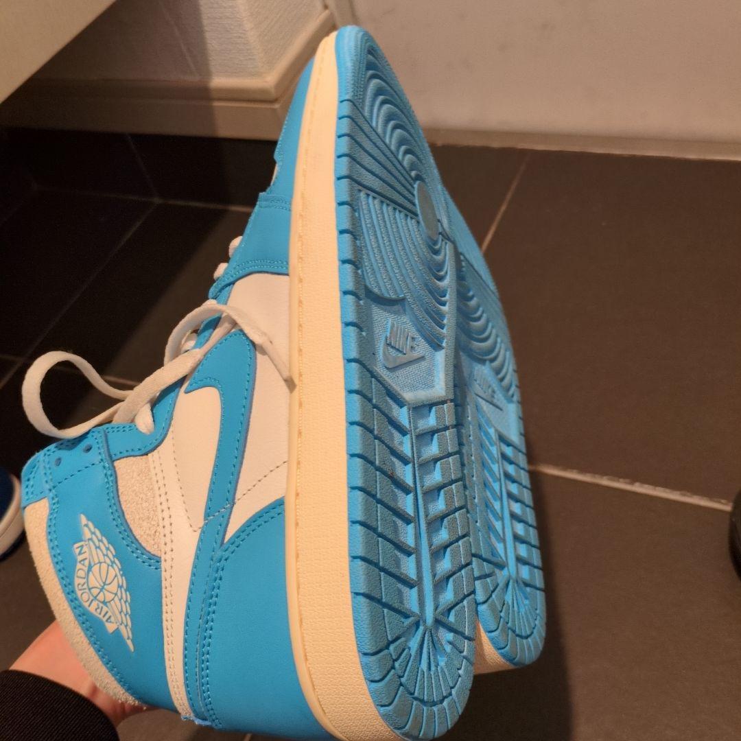 と*！様 NIKE AIR JORDAN1 エアジョーダン1 AJ1 UNC