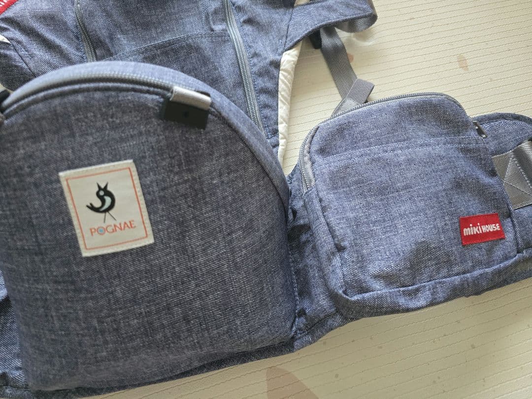 ポグネー✕ミキハウス　抱っこ紐 ヒップシートデニム調