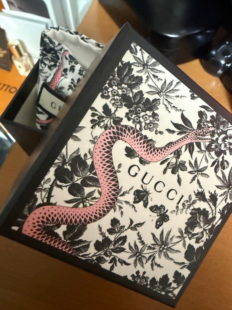 GUCCI シルバーリンクチェーンネックレス