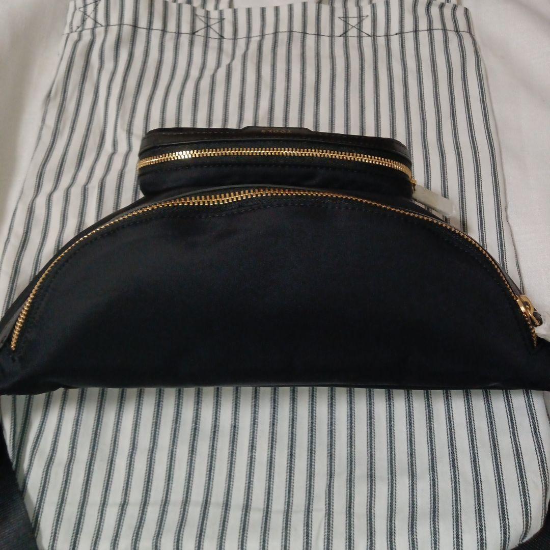 完売品 新品 ANYA HINDMARCH ボディバッグ サイクリングバッグ