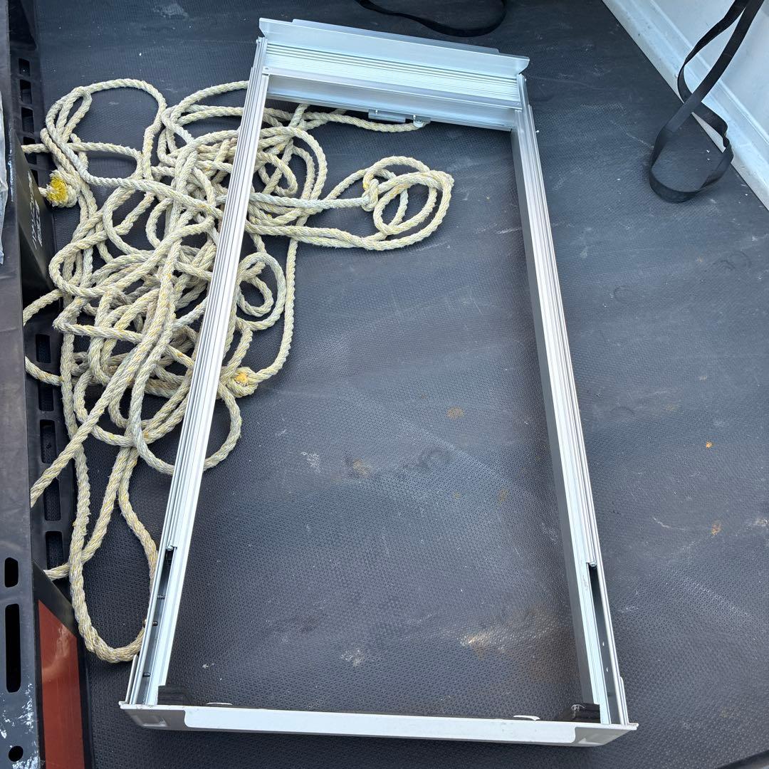 送料無料 コロナ CW-F1618 窓用エアコン 2018年製