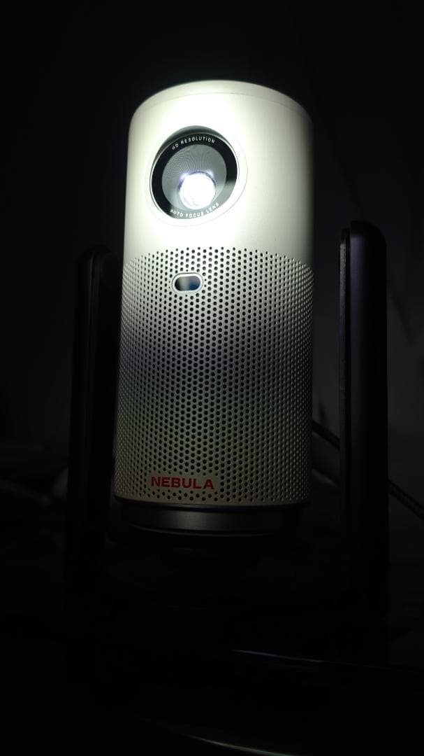 NEBULA Capsule Air プロジェクター本体 ＋ スタンド