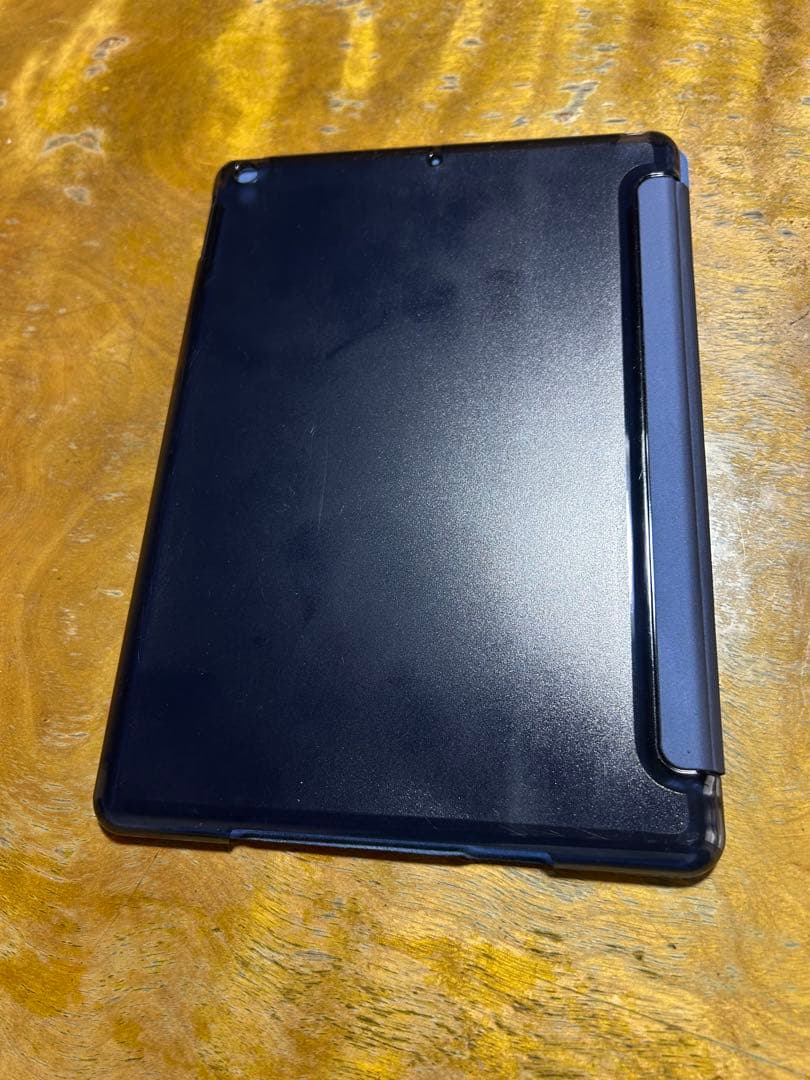 美品 iPad 第7世代 32GB Wi-Fi モデル