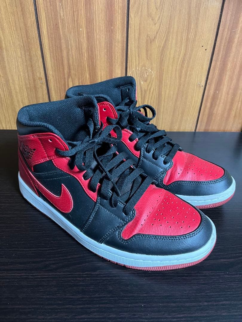 【週末限定セール】Air jordan 1 mid