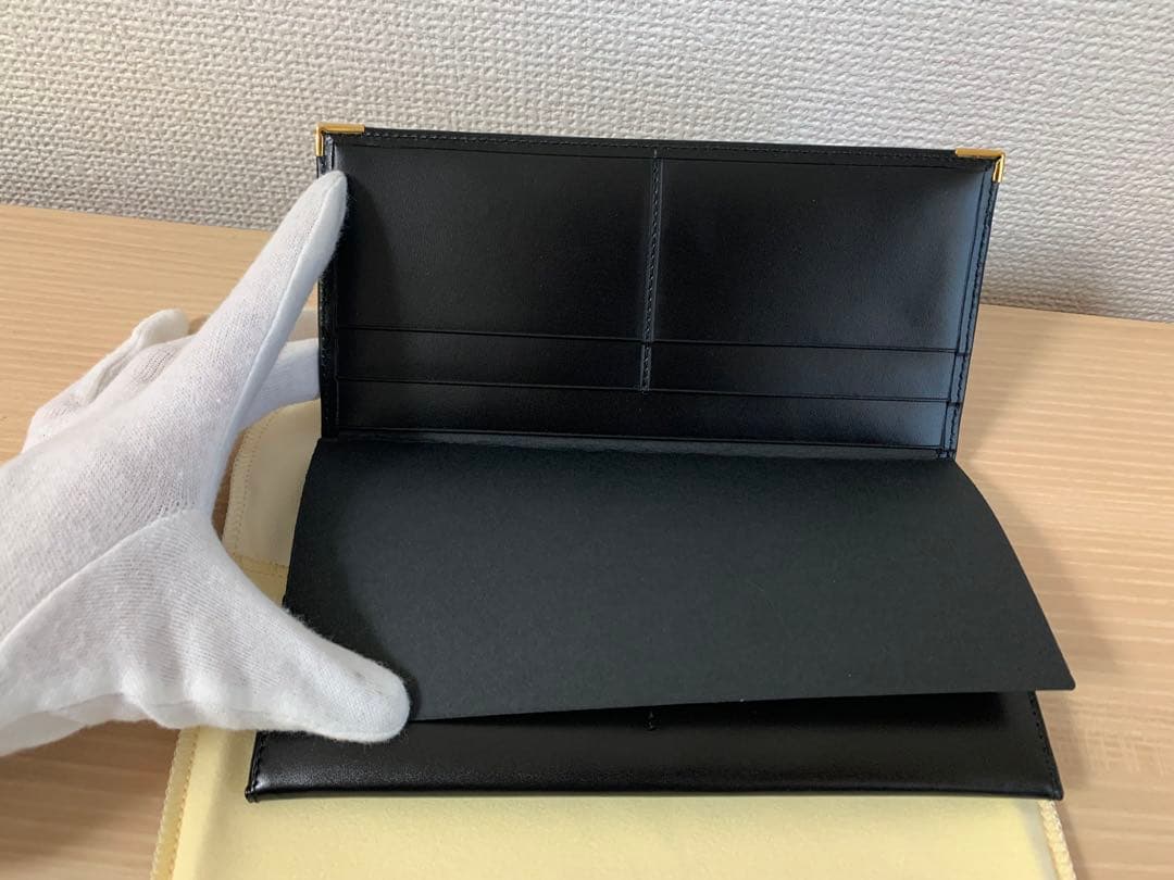 アンファニー様☆新品 ALFRED DUNHILL スムースレザー メンズ長財布