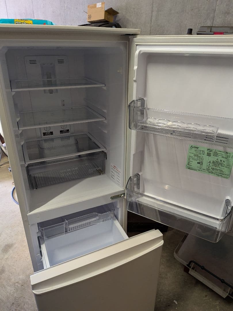 三菱電機 MITSUBISHI ELECTRIC MR-P15K-W 冷凍冷蔵庫