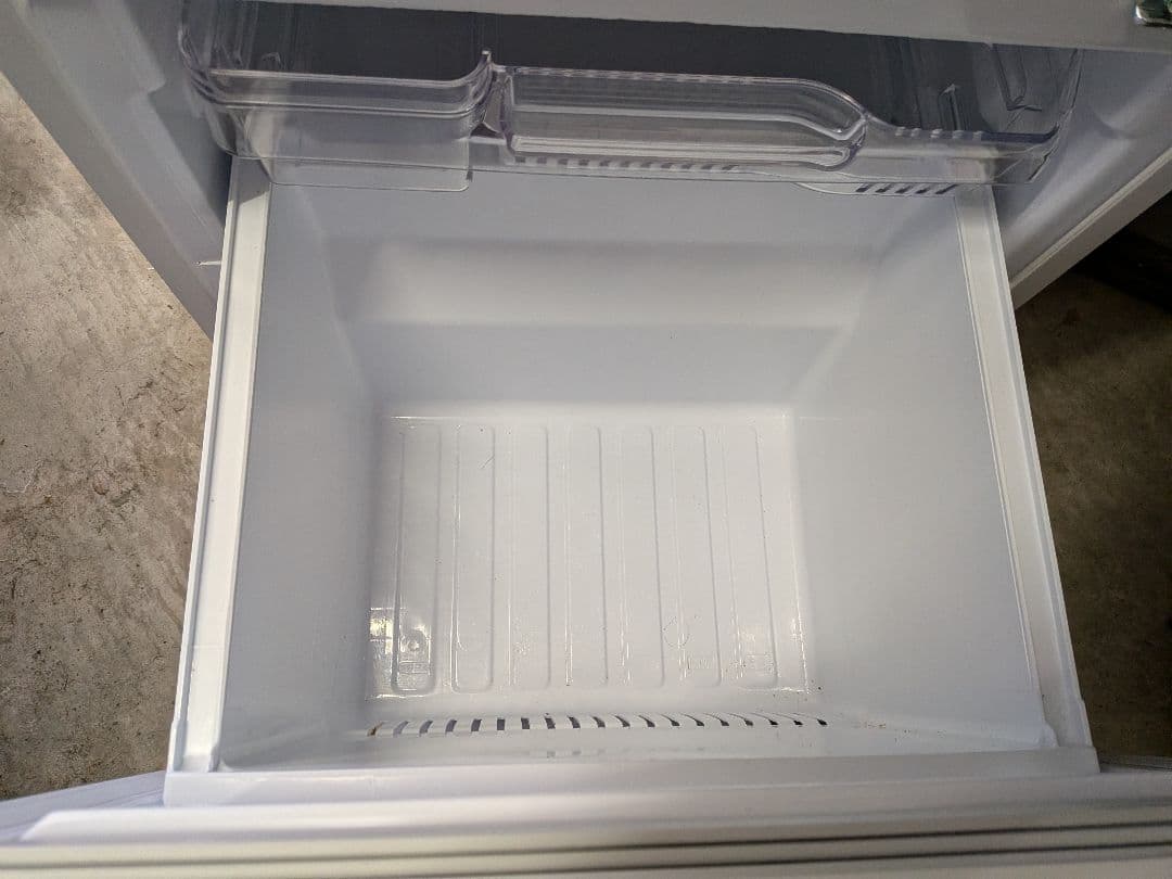 三菱電機 MITSUBISHI ELECTRIC MR-P15K-W 冷凍冷蔵庫