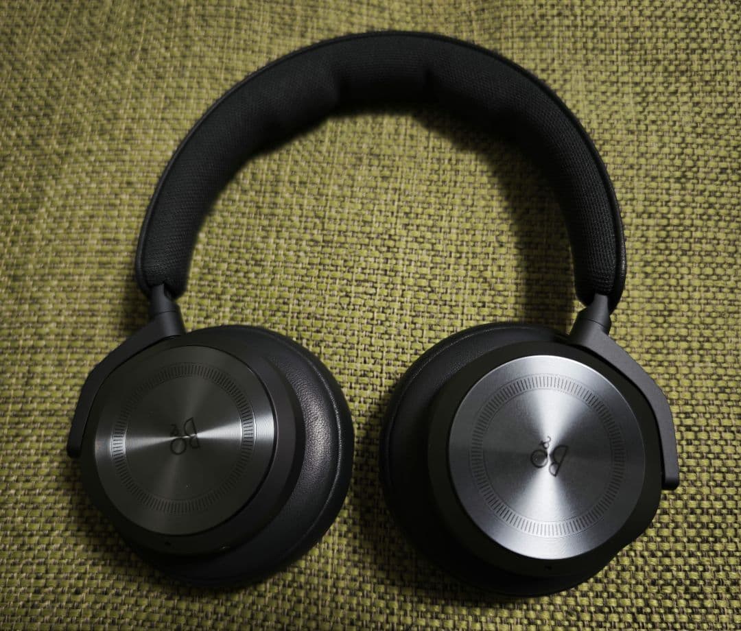 BANG & OLUFSEN BEOPLAY HXワイヤレスヘッドホン