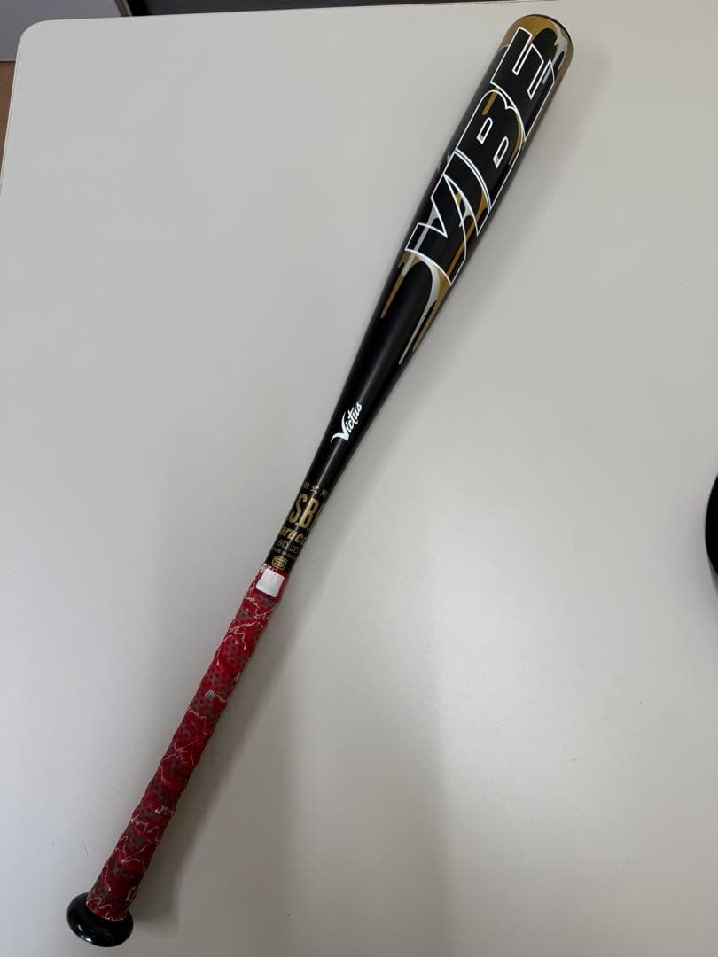 Victus Vibe 軟式バット ブラック/ゴールド