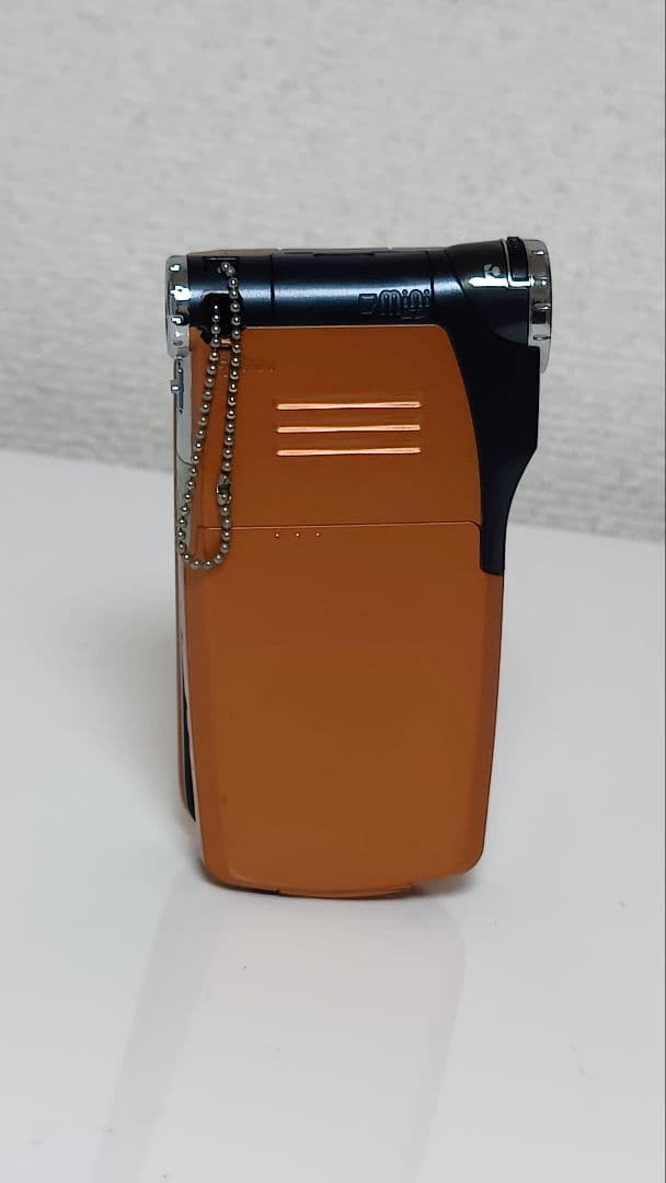 レア docomo P900iV オレンジ 通電OK 動作品 ガラケー 本体