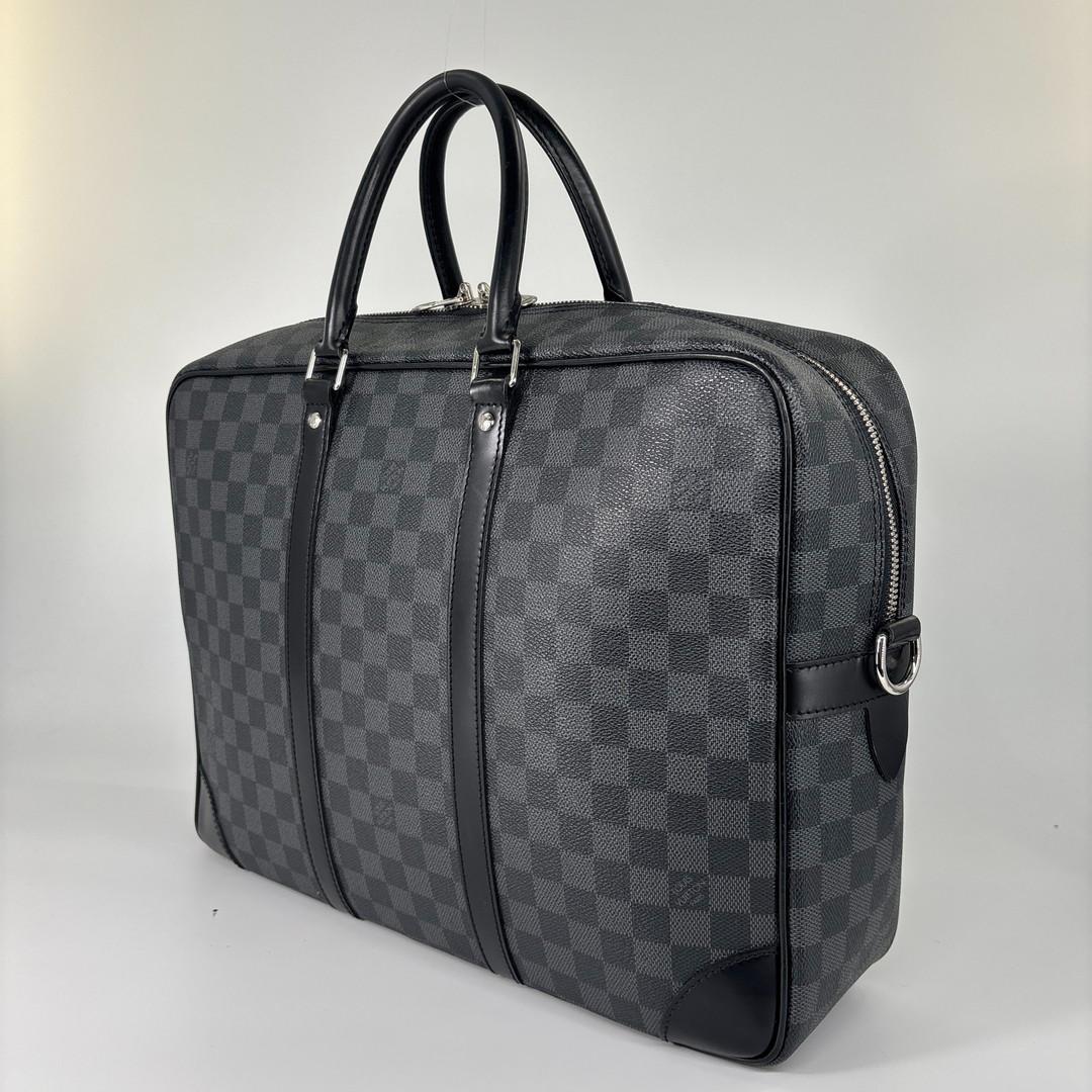 超極美品 ルイヴィトン ダミエグラフィット PDV GM ビジネスバッグ
