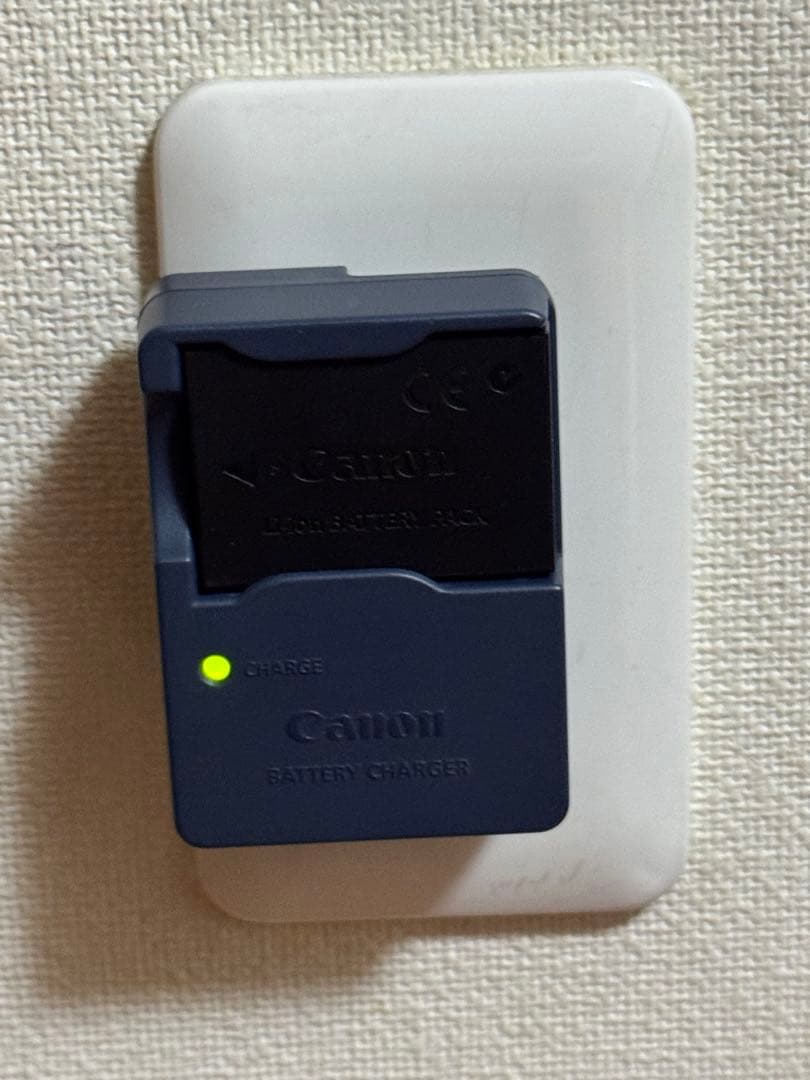 Canon IXY700 キャノン デジタルカメラ