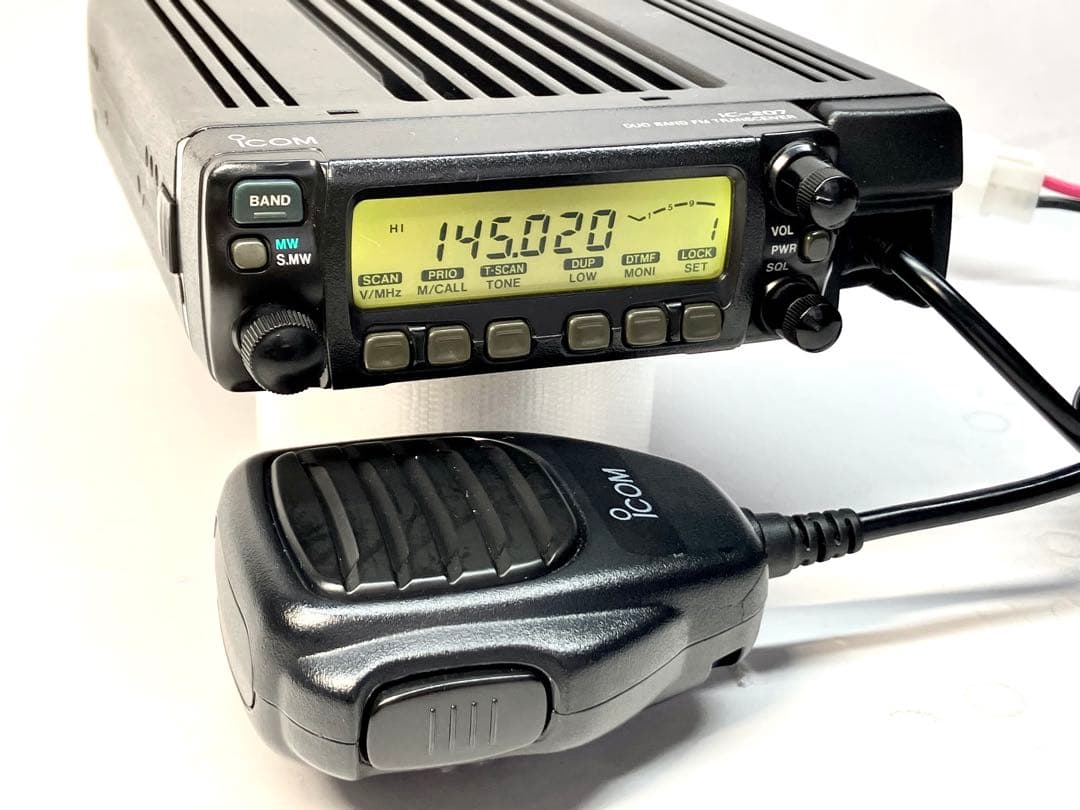 アイコムIC-207D 50w アマチュア無線機